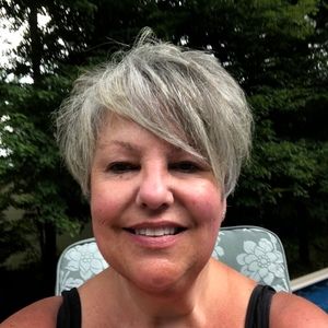 Meet your Posher, Rhonda